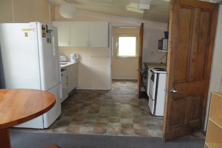 Photo of property in 100 Queen Street, North Dunedin, Dunedin, 9016