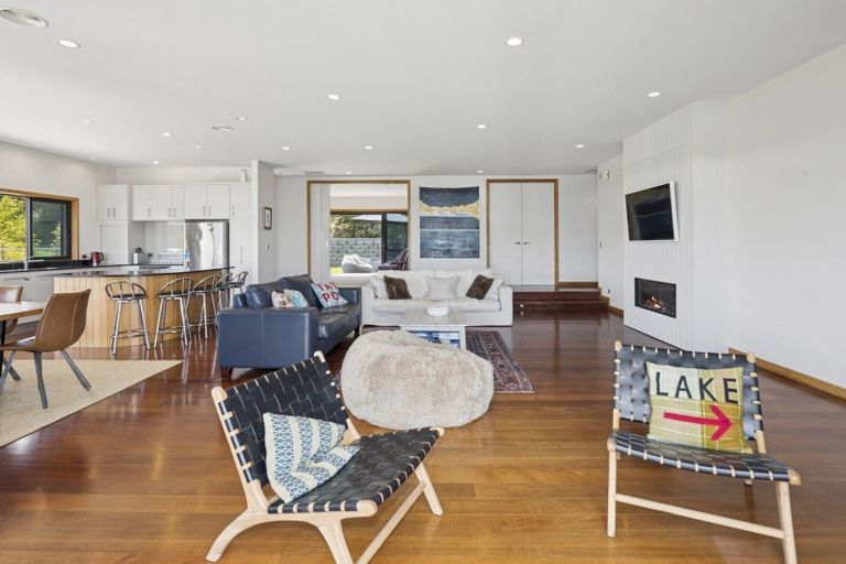 Photo of property in 6 Kestrel Lane, Kinloch, Taupo, 3377