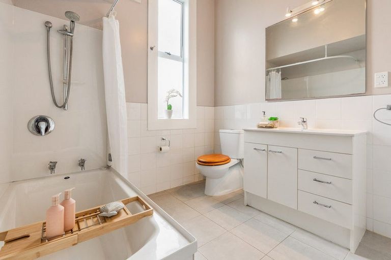 Photo of property in 5 Freyberg Street, Saint Kilda, Dunedin, 9012