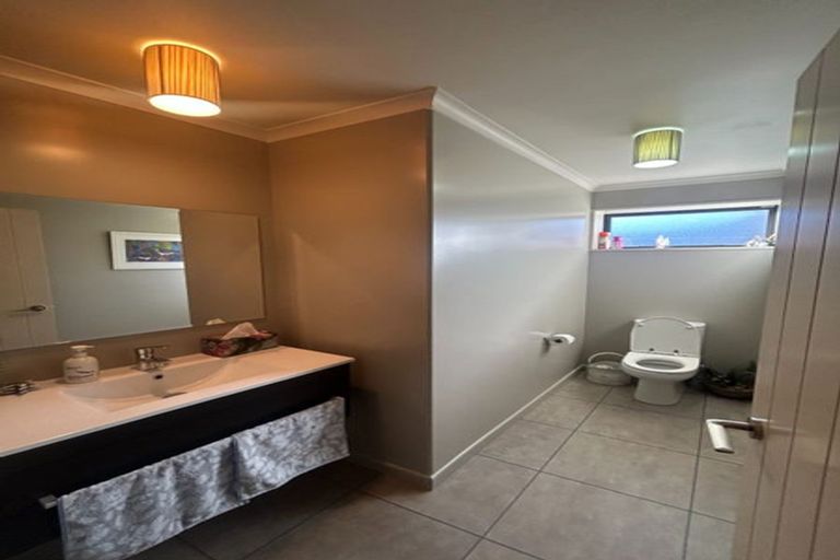 Photo of property in 108 Rob Roy Lane, Wanaka, 9305