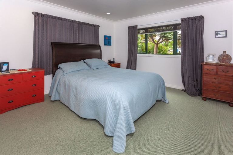 Photo of property in 83 Manaia Road, Tairua, 3508