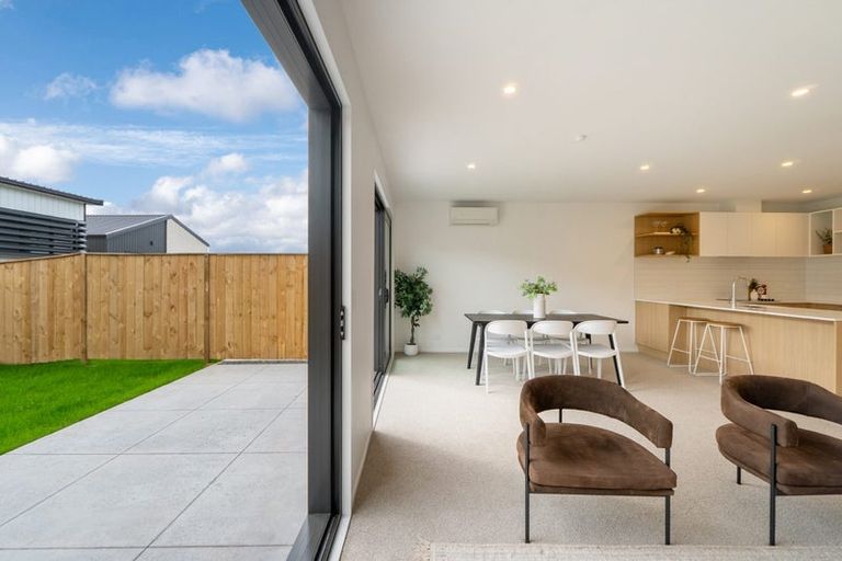 Photo of property in 13 Karamu Street, Flat Bush, 2019
