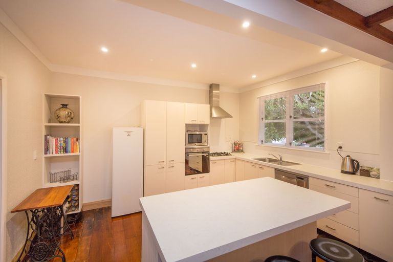 Photo of property in 81 Lyndhurst Street, Takaro, Palmerston North, 4412