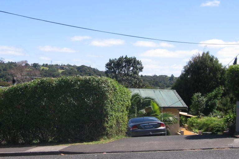 Photo of property in 193 Manuka Road, Bayview, Auckland, 0629