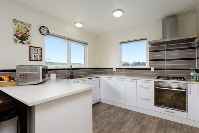 Photo of property in 8 No 1 Road, Te Puke, 3119