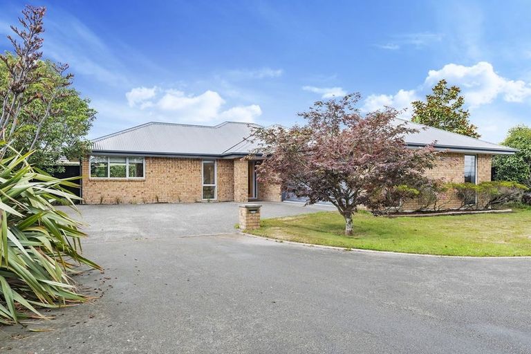 Photo of property in 25 Ferdinand Terrace, Yaldhurst, Christchurch, 8042