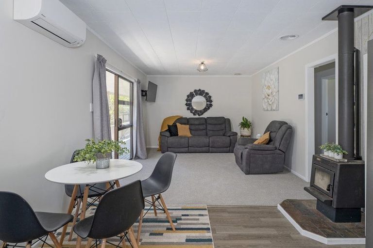 Photo of property in 8 Diamond Drive, Tairua, 3508