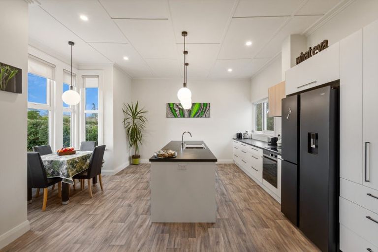 Photo of property in 26 Peel Street, Lawrence, 9532