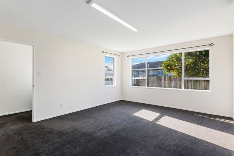 Photo of property in 40 Meon Street, Aranui, Christchurch, 8061
