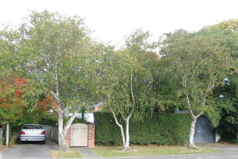 Photo of property in 2a Pempsey Street, Silverstream, Upper Hutt, 5019