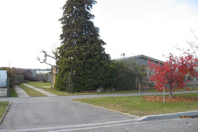 Photo of property in 10 Campbell Street, Alexandra, 9320