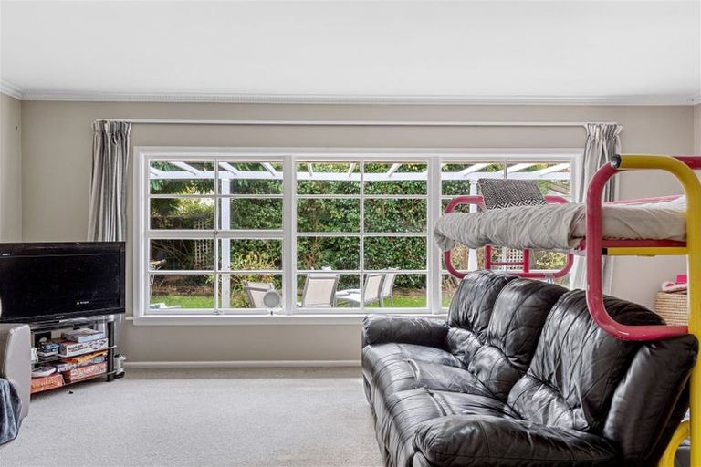 Photo of property in 60 Parkstone Avenue, Ilam, Christchurch, 8041