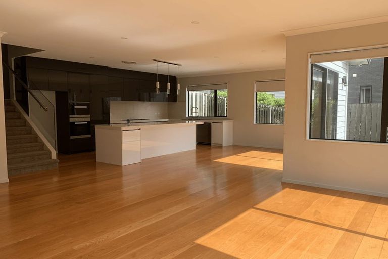 Photo of property in 248a Albany Highway, Schnapper Rock, Auckland, 0632