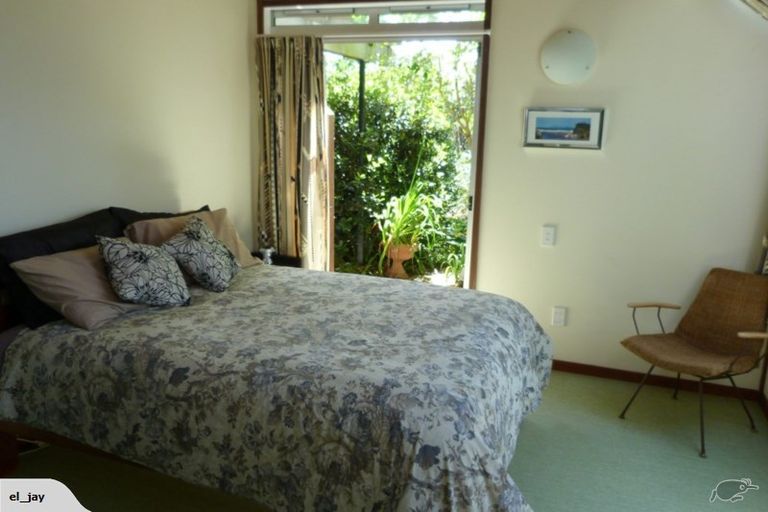 Photo of property in 173 Seaforth Road, Waihi Beach, 3611