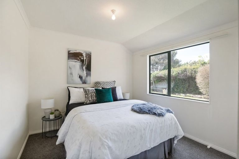 Photo of property in 6 Mistral Place, Paraparaumu Beach, Paraparaumu, 5032