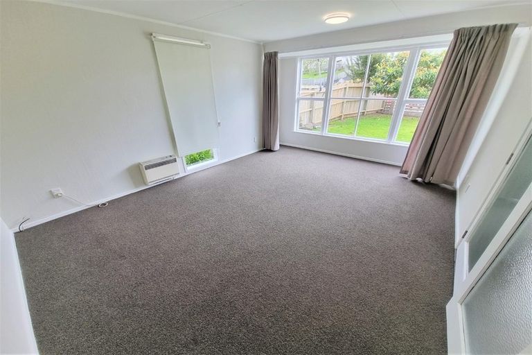 Photo of property in 53 Taurus Crescent, Beach Haven, Auckland, 0626