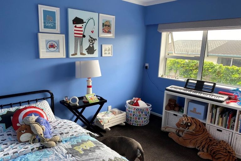 Photo of property in 43 Pope Street, Camborne, Porirua, 5026