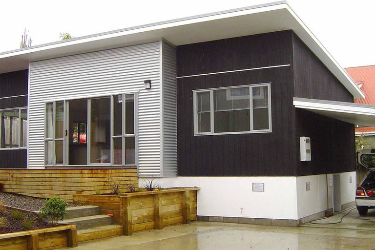 Photo of property in 22 Gatman Street, Birkdale, Auckland, 0626