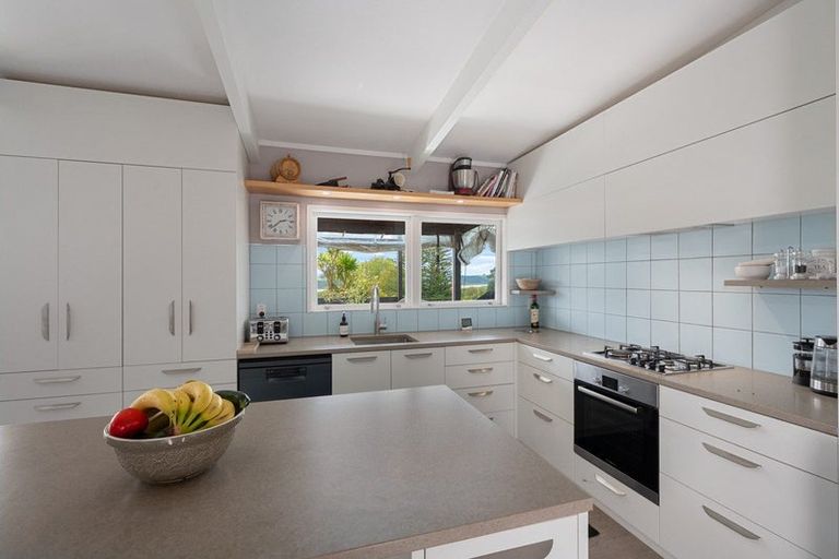 Photo of property in 10 Bennett Street, Port Albert, Wellsford, 0973