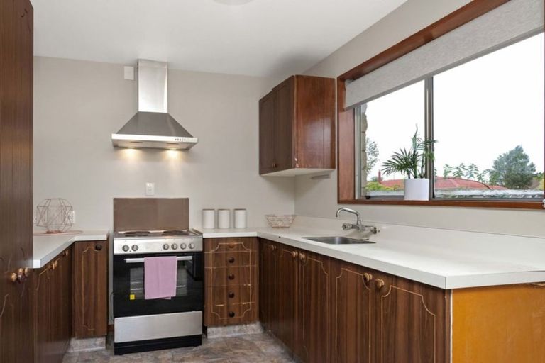 Photo of property in 11 Thorness Street, Avondale, Christchurch, 8061