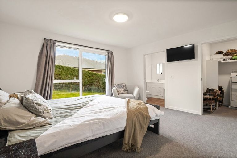 Photo of property in 400 Pine Hill Road, Pine Hill, Dunedin, 9010