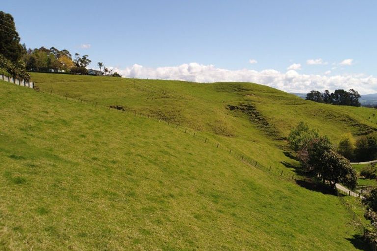 Photo of property in 211 Warner Road, Oropi, 3173