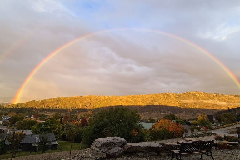 Photo of property in 30 Naylor Street, Clyde, 9330