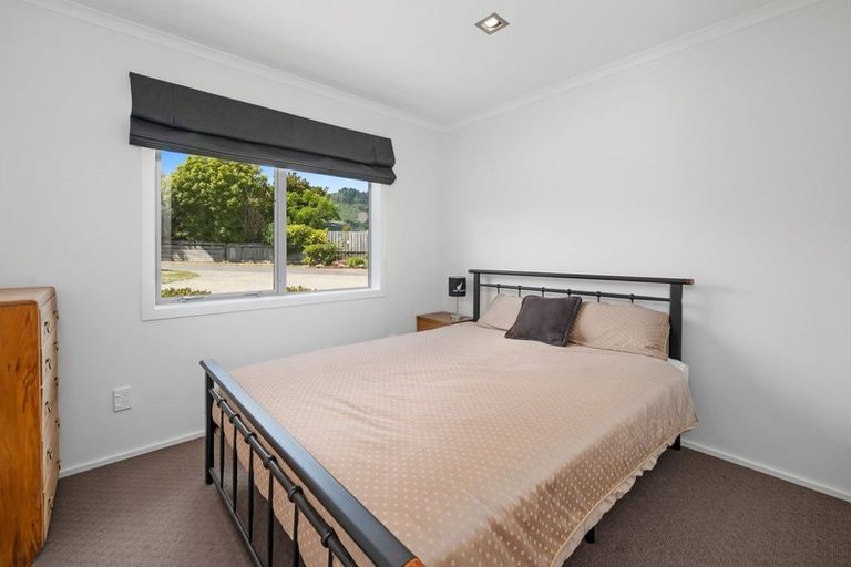 Photo of property in 7 Antonia Place, Kinloch, Taupo, 3377