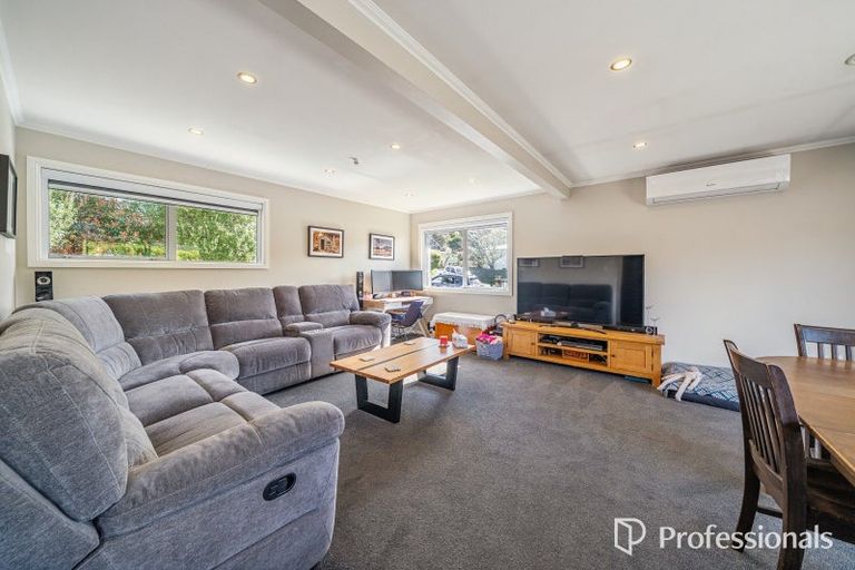 Photo of property in 25 Kendal Grove, Wainuiomata, Lower Hutt, 5014