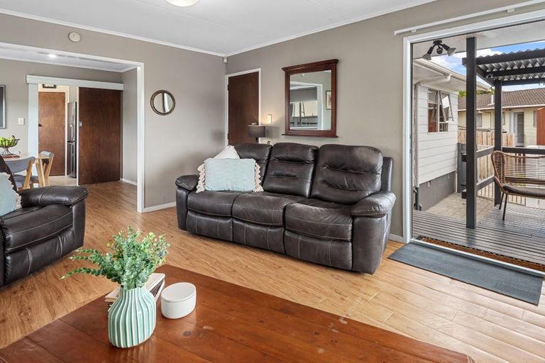 Photo of property in 27 Paramount Parade, Tikipunga, Whangarei, 0112