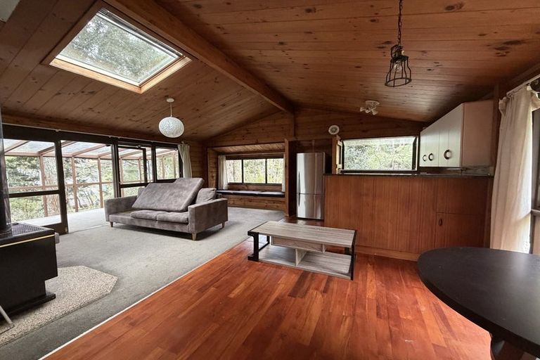 Photo of property in 55 Park Hill Road, Birkenhead, Auckland, 0626