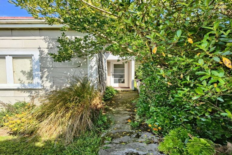 Photo of property in 43 Meridian Street, Port Chalmers, 9023