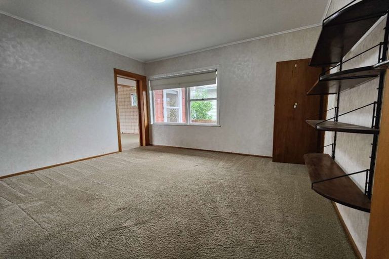 Photo of property in 6 Cardiff Road, Pakuranga, Auckland, 2010