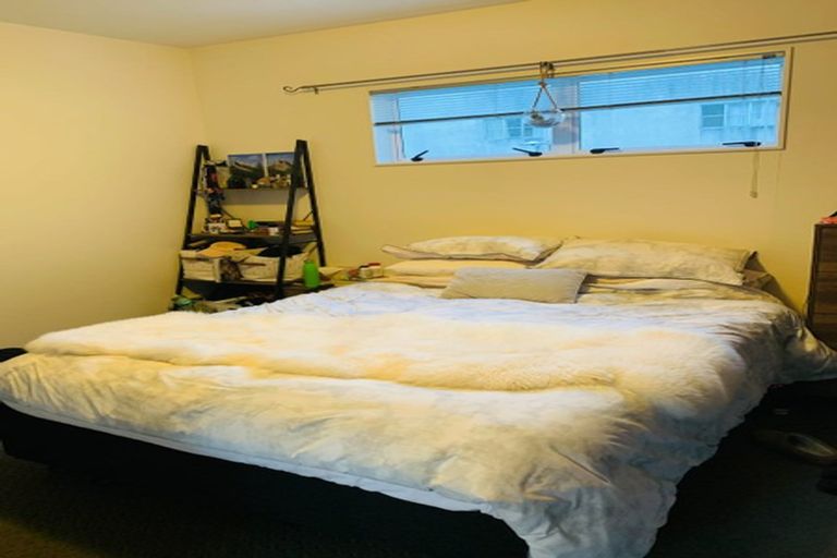 Photo of property in Budget Car Rental, 10/81 Ghuznee Street, Te Aro, Wellington, 6011