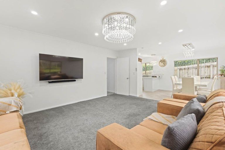 Photo of property in 70c Alfriston Road, Manurewa East, Auckland, 2102