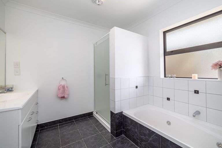 Photo of property in 17 Ruahine Street, Dannevirke, 4930