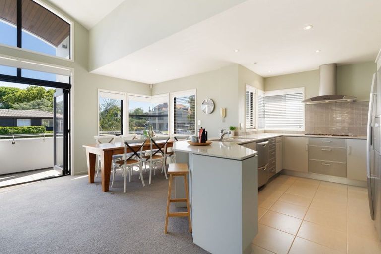 Photo of property in 6b Oceanview Road, Mount Maunganui, 3116