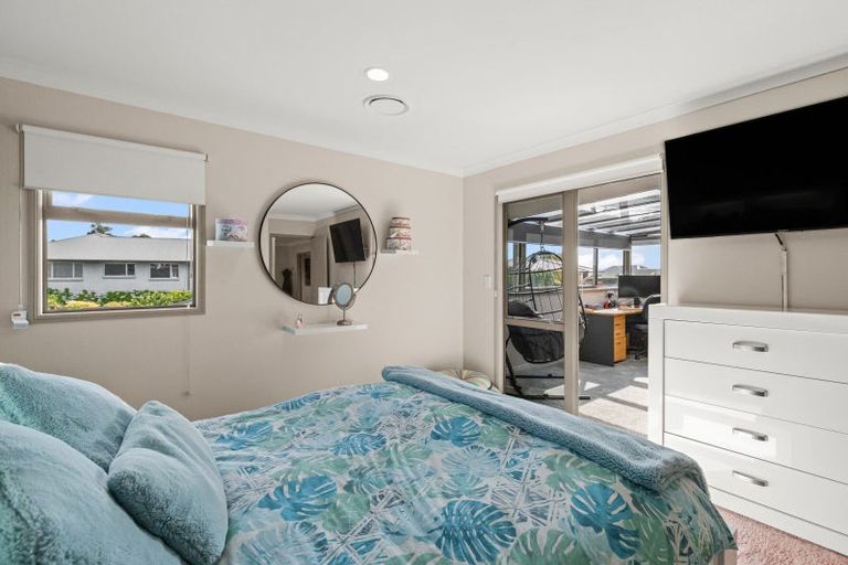 Photo of property in 176b Heta Road, Highlands Park, New Plymouth, 4312