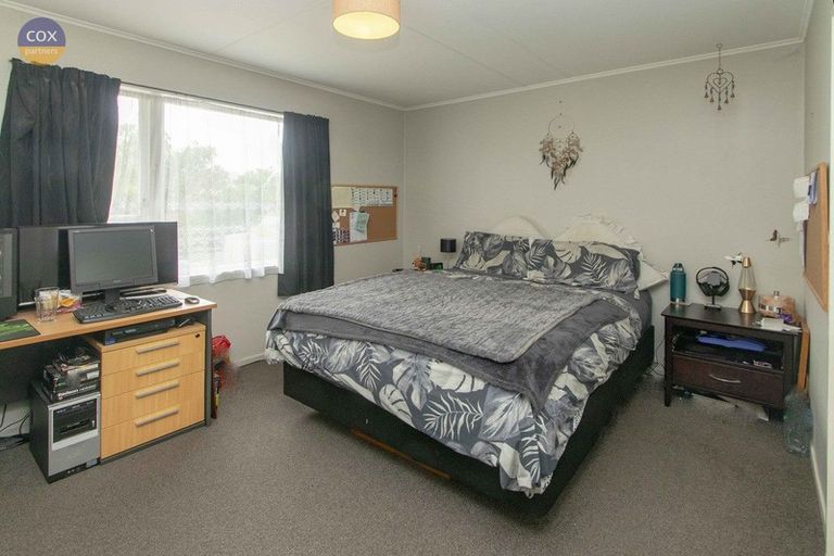 Photo of property in 2 Skerrett Crescent, Tamatea, Napier, 4112