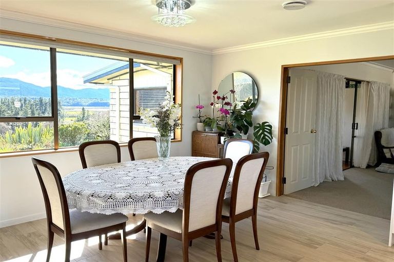 Photo of property in 10 Pukaki Avenue, Ngahere, Dobson, 7872