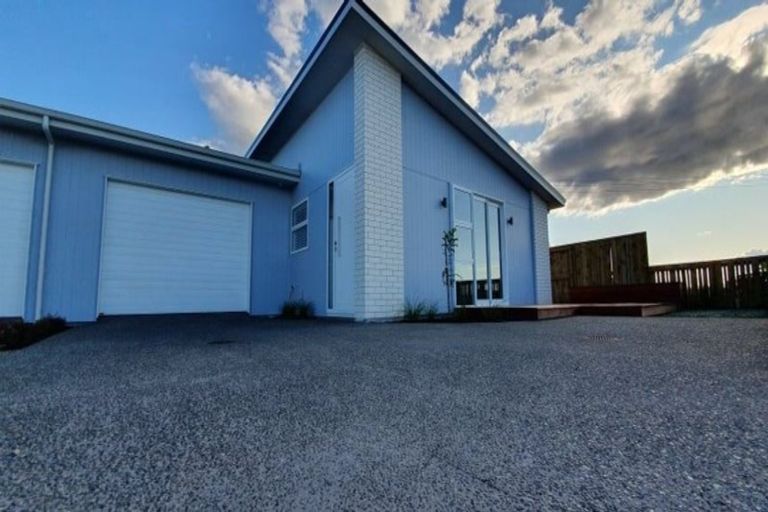 Photo of property in 18 Toi Place, Papamoa, 3118