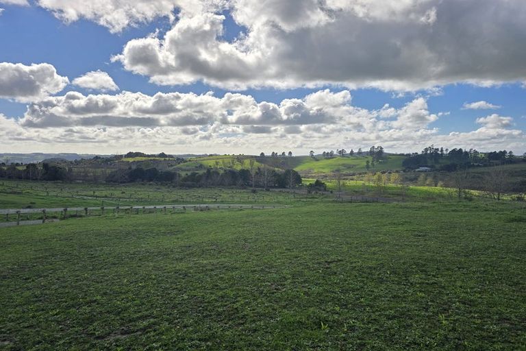 Photo of property in 105 Daroux Drive, Waipapa, 0295