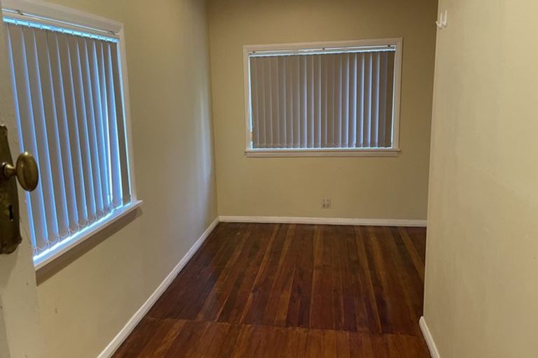 Photo of property in 324 Mount Albert Road, Mount Roskill, Auckland, 1041