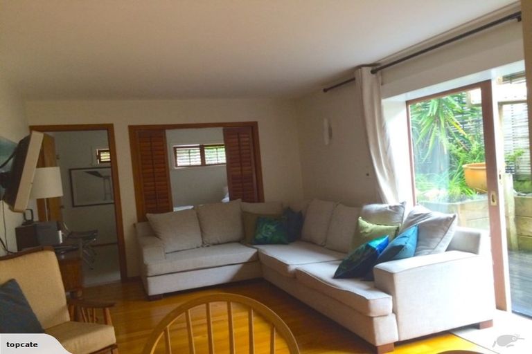 Photo of property in 42 Georgina Street, Freemans Bay, Auckland, 1011