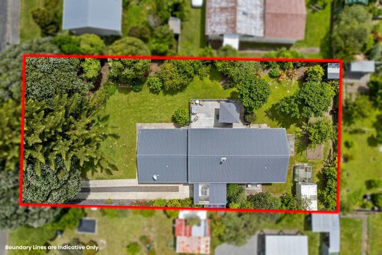 Photo of property in 20 Kiharoa Street, Otaki Beach, Otaki, 5512