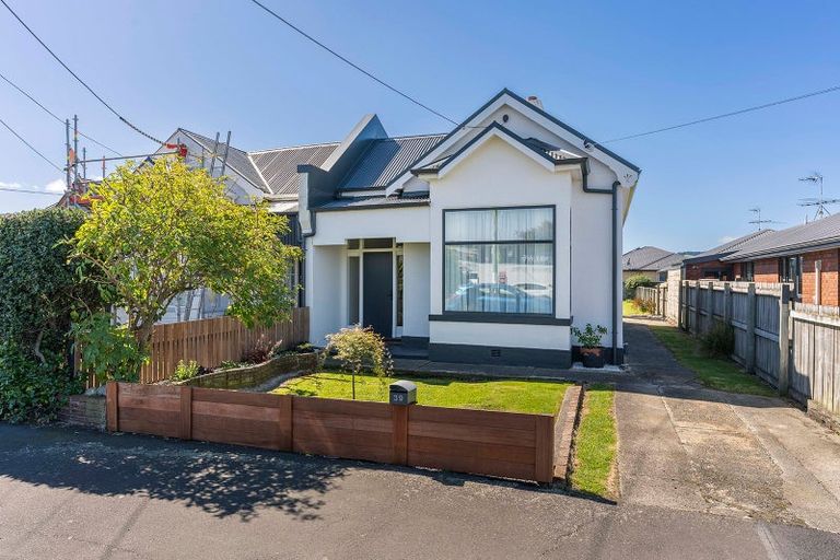Photo of property in 39 Prince Albert Road, Saint Kilda, Dunedin, 9012