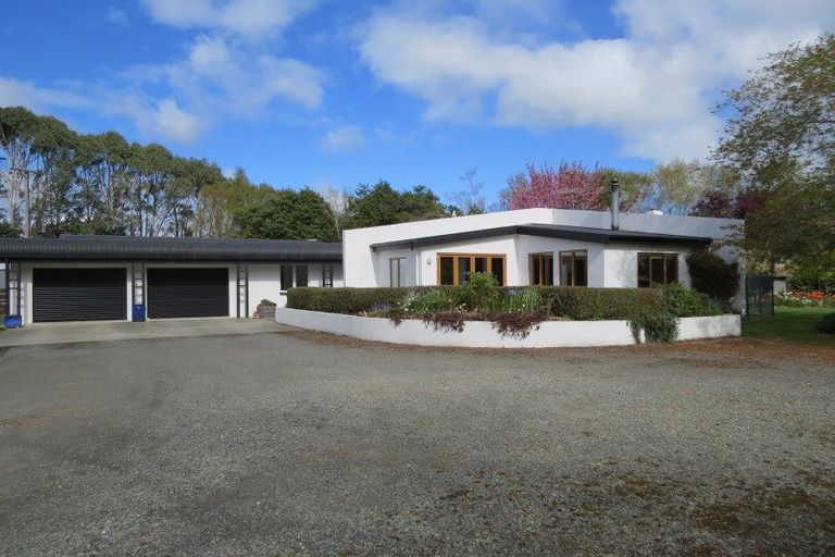 Photo of property in 73 Simon Road, Winton, 9781