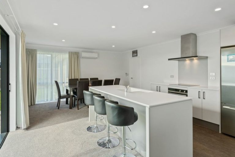 Photo of property in 28 Carrington Close, Lincoln, 7608