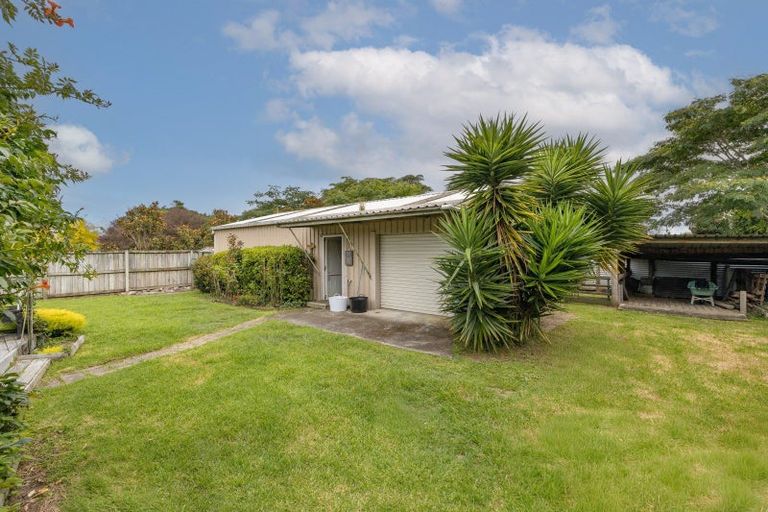 Photo of property in 2 Benner Drive, Ngatea, 3503