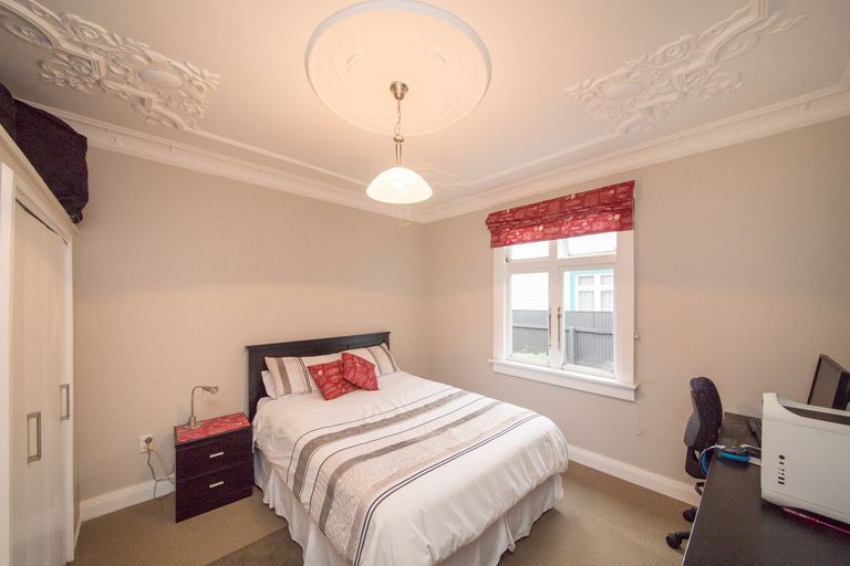 Photo of property in 81 Lyndhurst Street, Takaro, Palmerston North, 4412